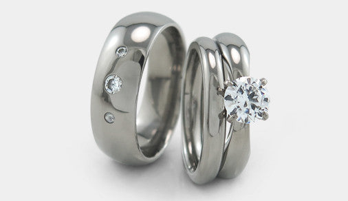 His and hers wedding bands set. Couple wedding rings